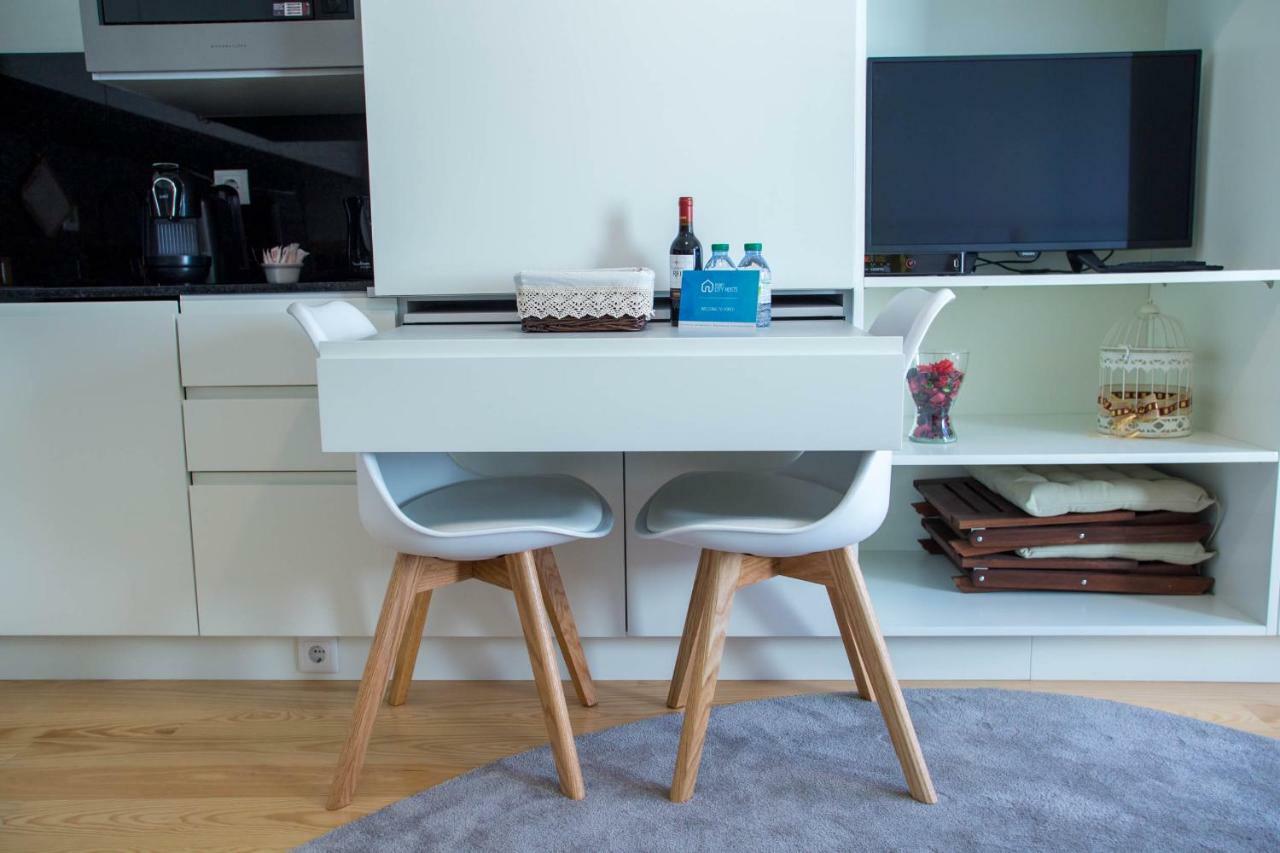 Almada Story Apartments By Porto City Hosts Экстерьер фото